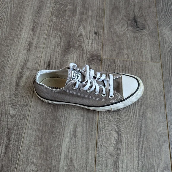 Converse Gray Low-Top Sneakers - Picture 7 of 12
